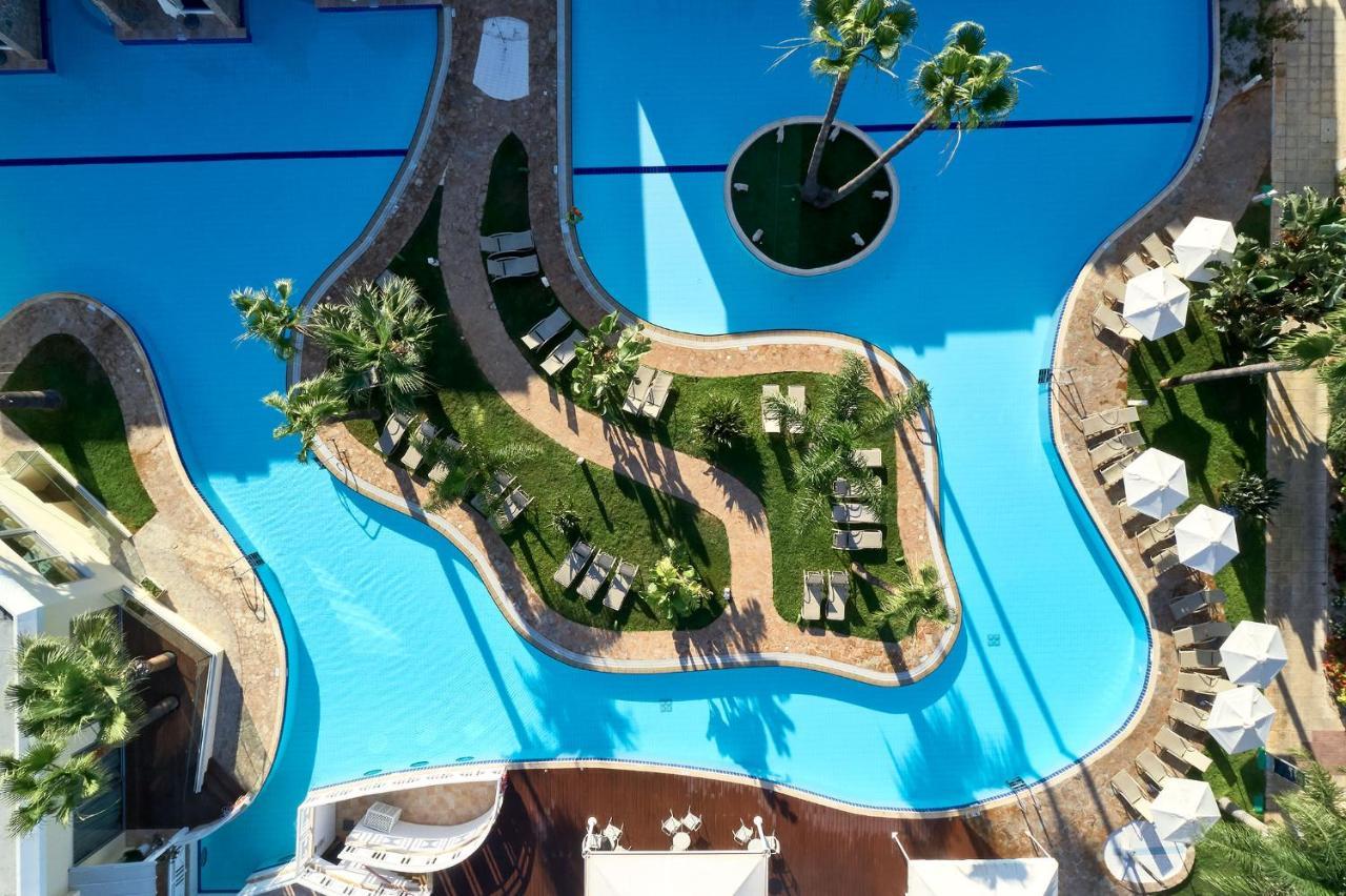 Atlantica Aeneas Resort 아이아 나파 외부 사진