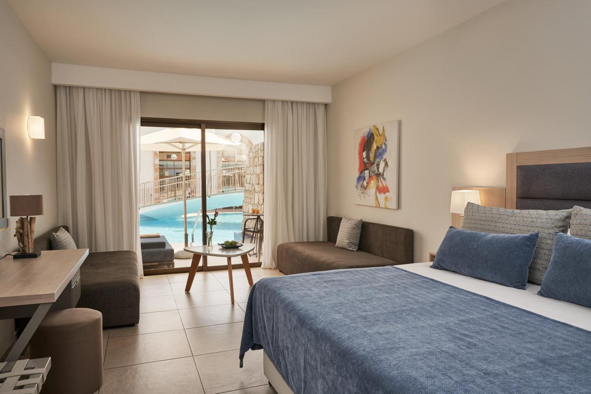 Atlantica Aeneas Resort 아이아 나파 외부 사진